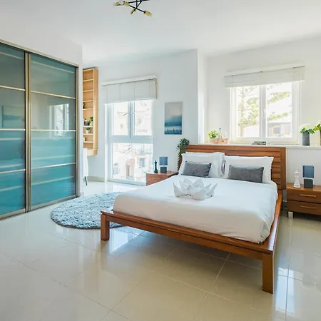 Pinevalley - Sea Views - Peaceful Neighborhood